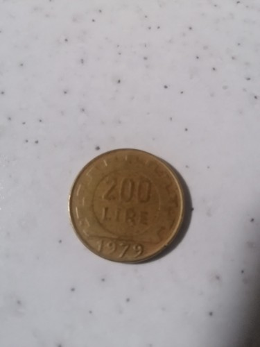 Moneta 200 lire anno - moneta, da